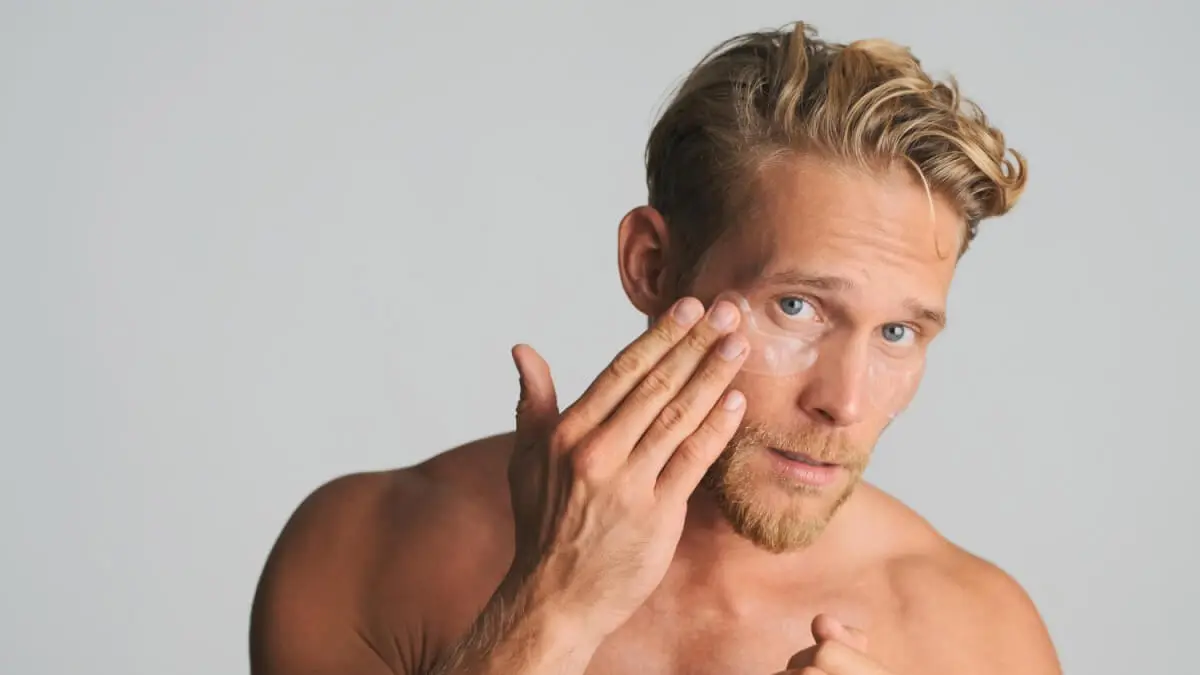 Hudvårdstips för män i alla åldrar